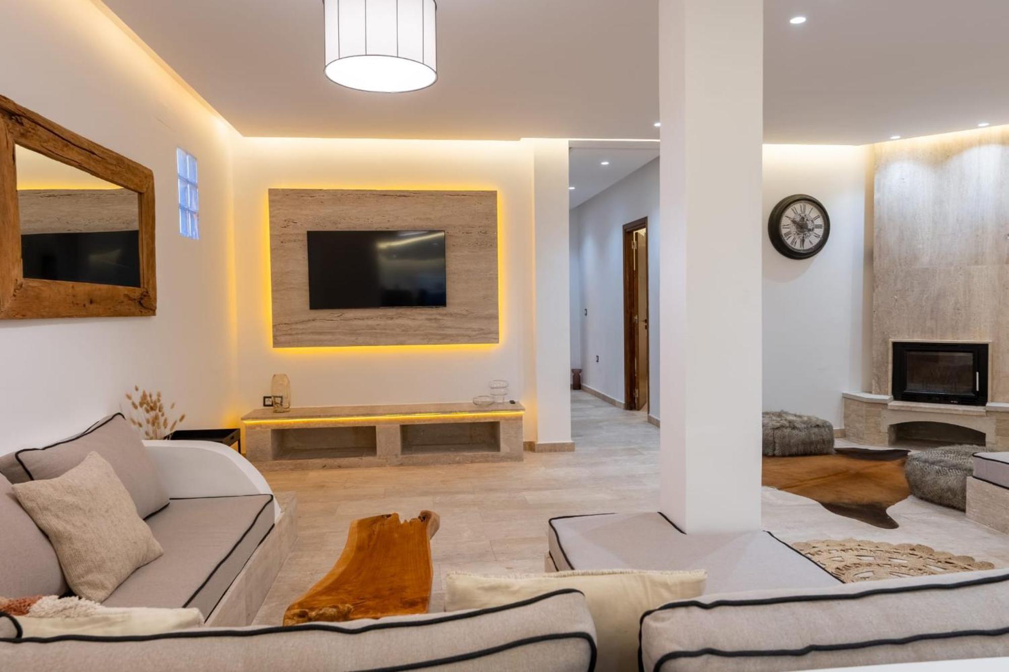 Achakar Mediouna 1 Tangier Bagian luar foto